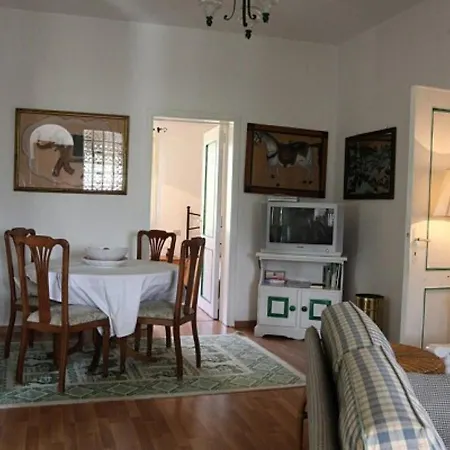 Sleeps 6 Pool Air Con Wifi Villa *